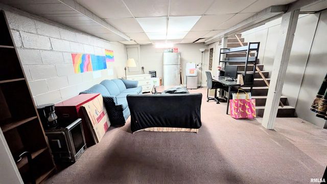 323 W HILDA Court, Chillicothe, IL 61523