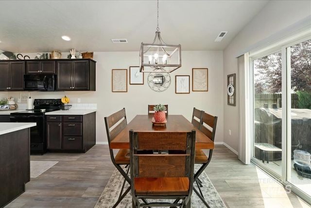 11555 Stockbridge Way, Caldwell, ID 83605