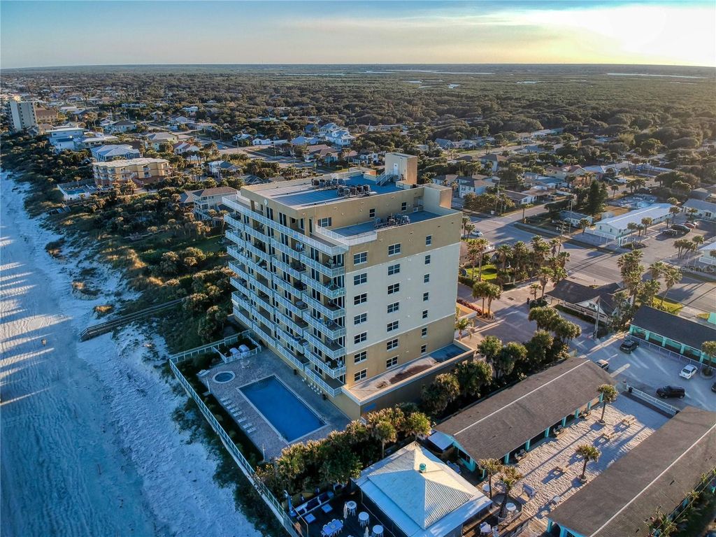 Image 11 of property listing at 1705 S ATLANTIC AVENUE 804, New Smyrna Beach, FL 32169