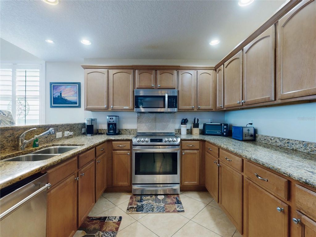 Image 39 of property listing at 1705 S ATLANTIC AVENUE 804, New Smyrna Beach, FL 32169