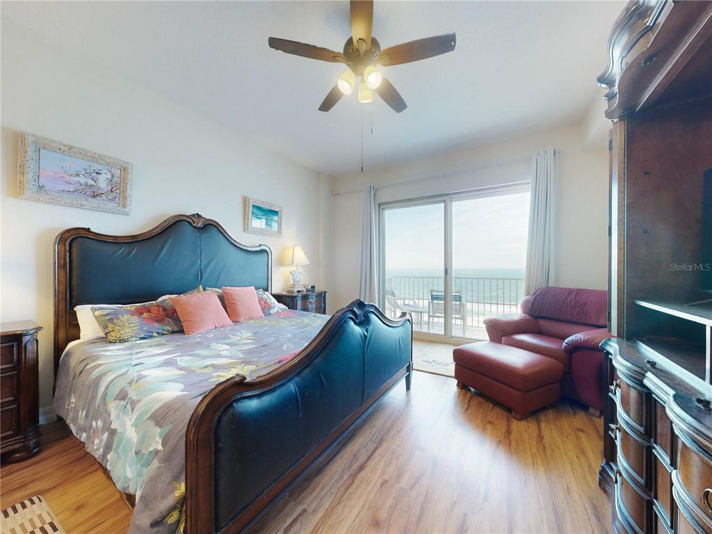 Image 64 of property listing at 1705 S ATLANTIC AVENUE 804, New Smyrna Beach, FL 32169