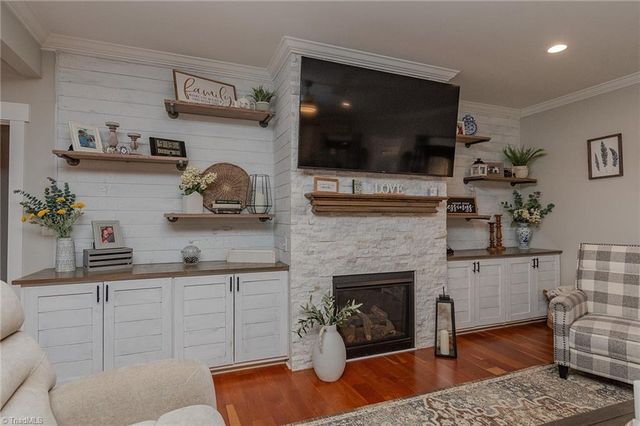 184 Marbrook Drive, Mocksville, NC 27028