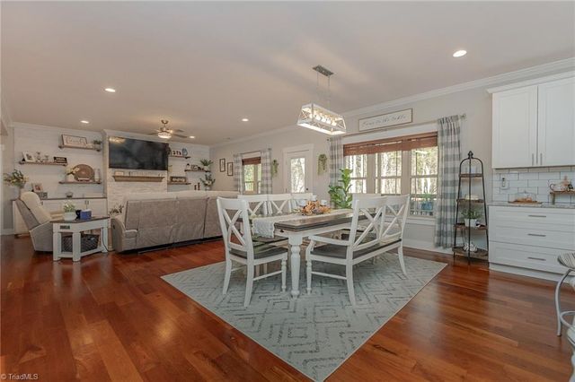 184 Marbrook Drive, Mocksville, NC 27028