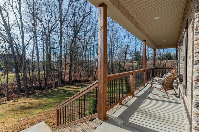 184 Marbrook Drive, Mocksville, NC 27028