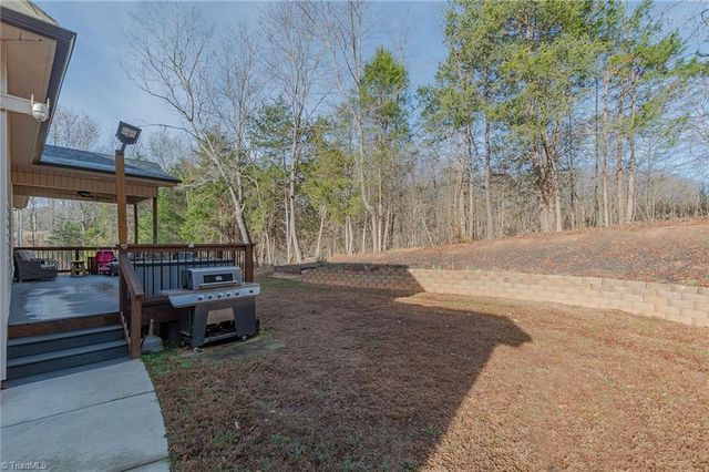 184 Marbrook Drive, Mocksville, NC 27028