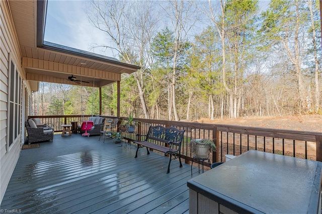 184 Marbrook Drive, Mocksville, NC 27028