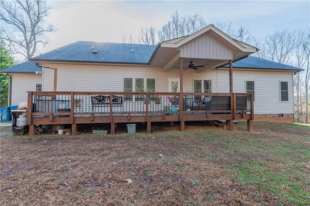 184 Marbrook Drive, Mocksville, NC 27028