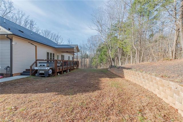 184 Marbrook Drive, Mocksville, NC 27028