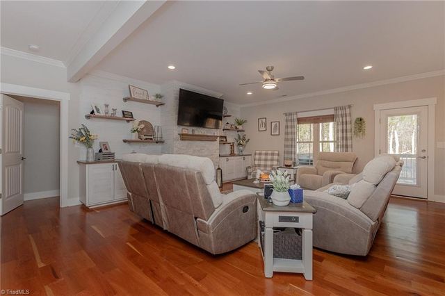 184 Marbrook Drive, Mocksville, NC 27028