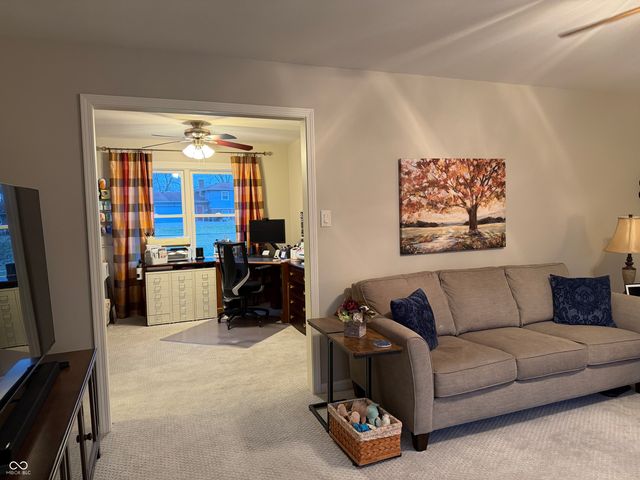 609 Waterview Boulevard, Greenfield, IN 46140