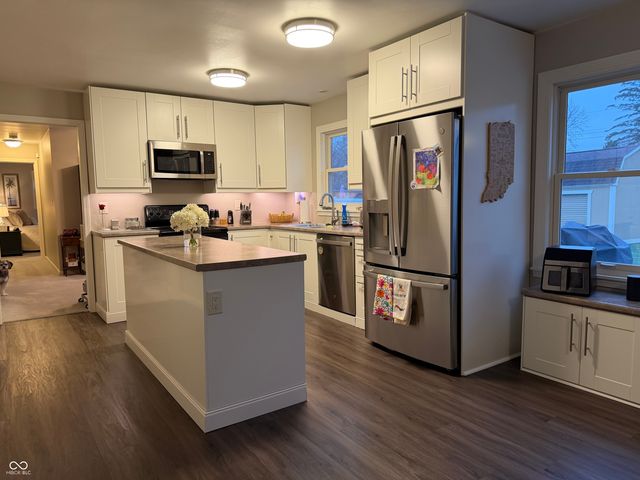 609 Waterview Boulevard, Greenfield, IN 46140