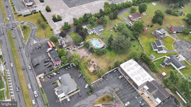 5 IRVIN AVE, Turnersville, NJ 08012