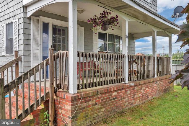 5 IRVIN AVE, Turnersville, NJ 08012