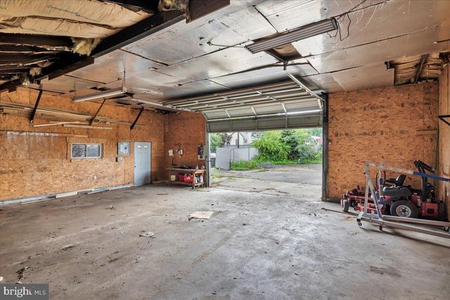 5 IRVIN AVE, Turnersville, NJ 08012