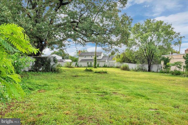 5 IRVIN AVE, Turnersville, NJ 08012