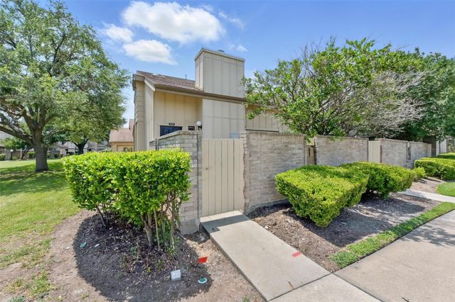 3126 Windchase Boulevard 421, Houston, TX 77082