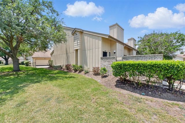 3126 Windchase Boulevard 421, Houston, TX 77082