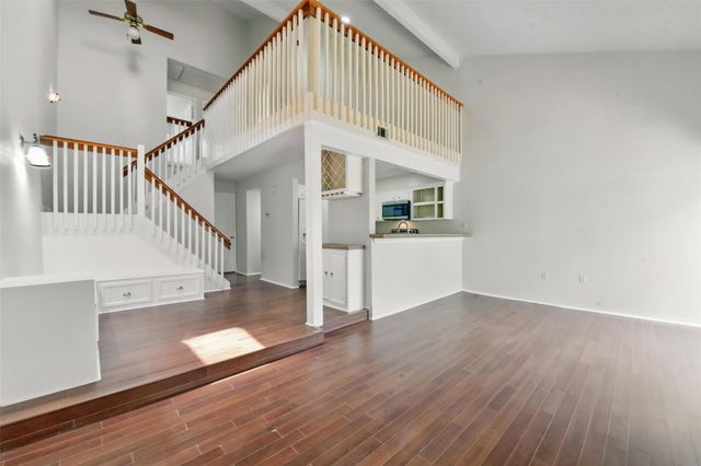 3126 Windchase Boulevard 421, Houston, TX 77082