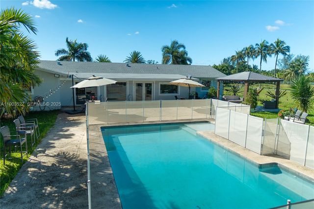 19245 SW 188th Street, Miami, FL 33187