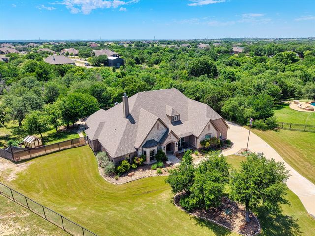 119 Rasha Drive, Azle, TX 76020