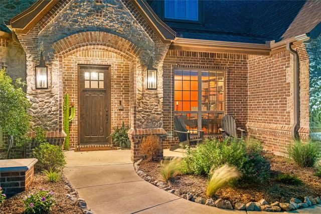 119 Rasha Drive, Azle, TX 76020