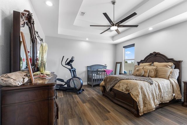 4861 W 29th St, Odessa, TX 79764