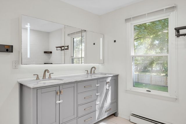 13 Milford Ave, Natick, MA 01760