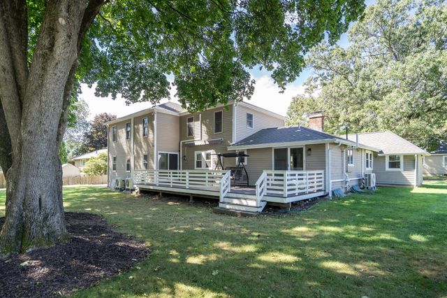 13 Milford Ave, Natick, MA 01760