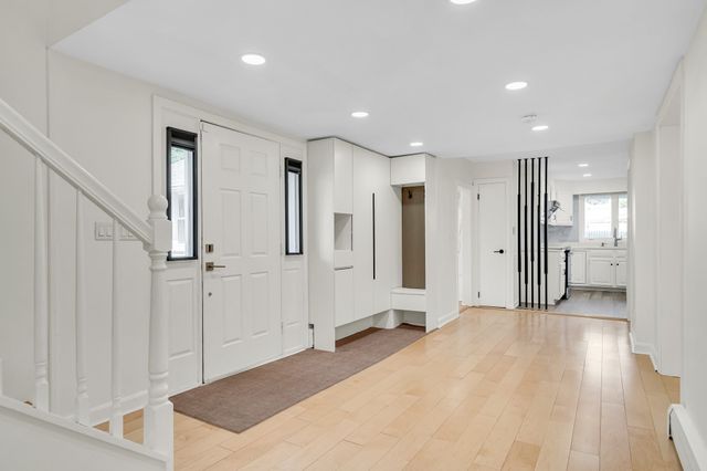 13 Milford Ave, Natick, MA 01760