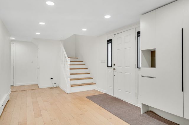 13 Milford Ave, Natick, MA 01760