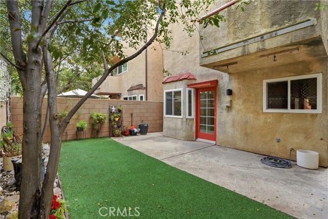 121 Alabama, Huntington Beach, CA 92648