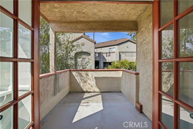 121 Alabama, Huntington Beach, CA 92648