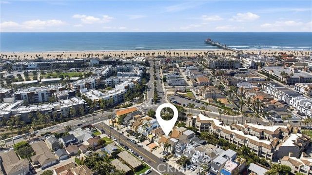 121 Alabama, Huntington Beach, CA 92648