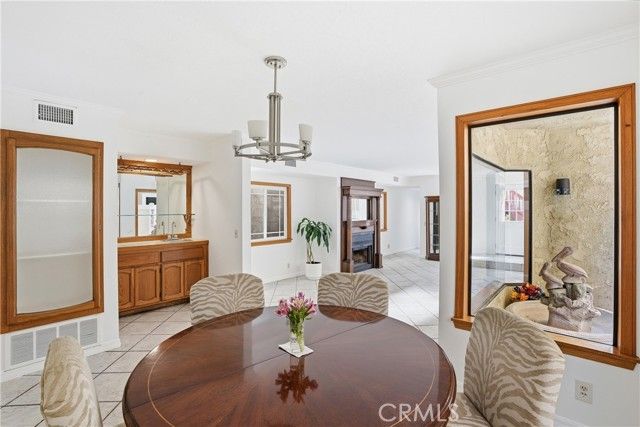 121 Alabama, Huntington Beach, CA 92648