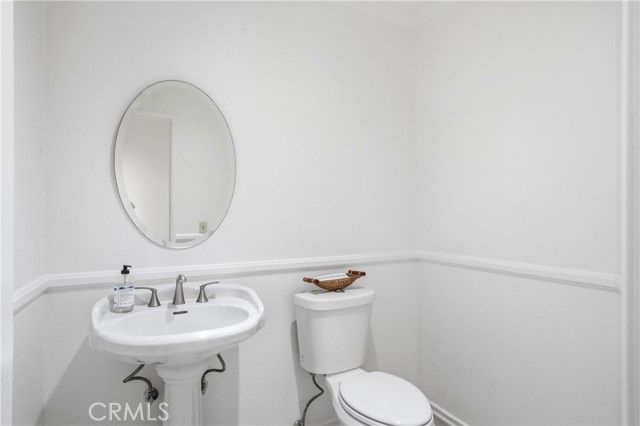 121 Alabama, Huntington Beach, CA 92648