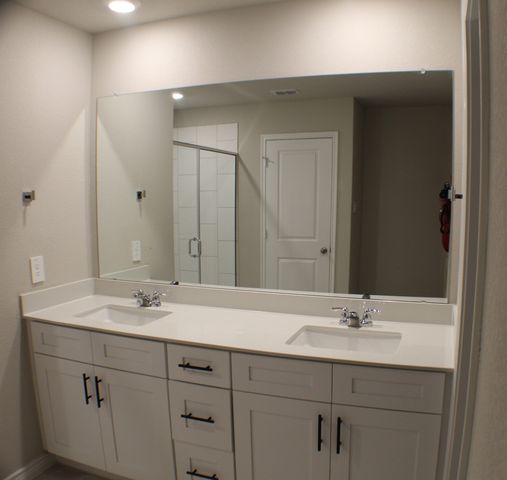 7149 Blue Jay Way, Richland Hills, TX 76118