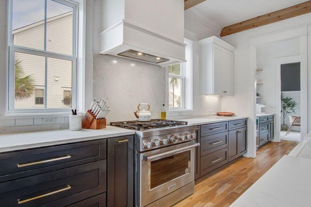 1915 Bolden Drive, Mount Pleasant, SC 29466