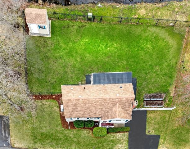 13 Carson Rd, Woburn, MA 01801