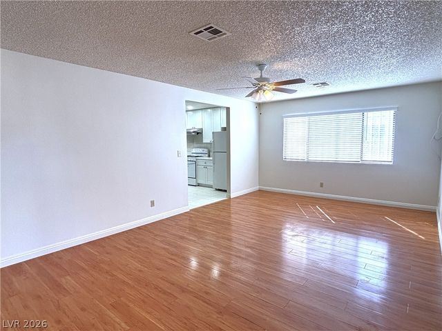 3780 Leisure Lane, Las Vegas, NV 89103