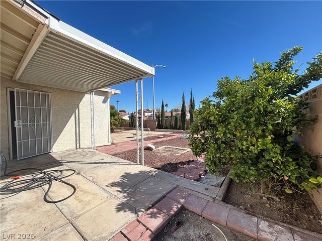 3780 Leisure Lane, Las Vegas, NV 89103