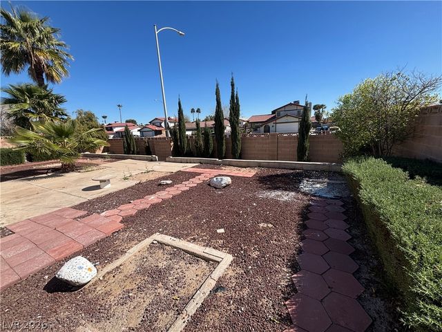 3780 Leisure Lane, Las Vegas, NV 89103