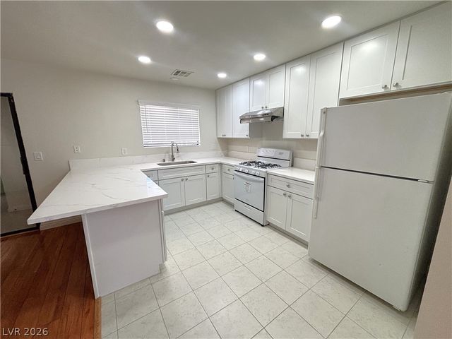 3780 Leisure Lane, Las Vegas, NV 89103