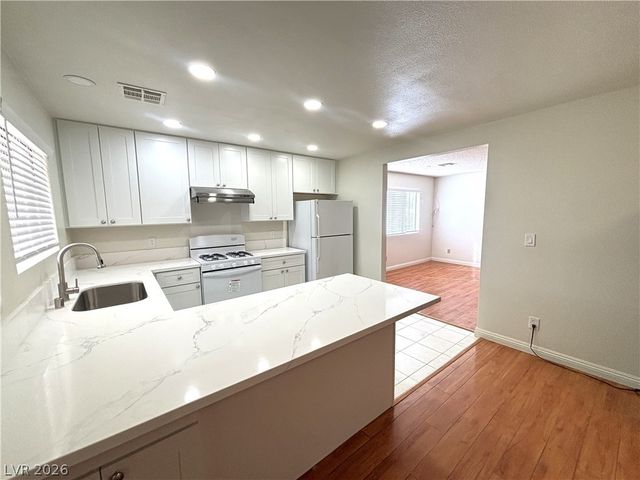 3780 Leisure Lane, Las Vegas, NV 89103