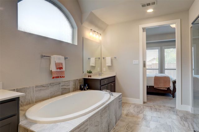 1613 Cygnet Court, Van Alstyne, TX 75495