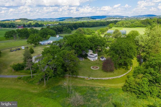 140 EVANS HILL RD, Reading, PA 19608