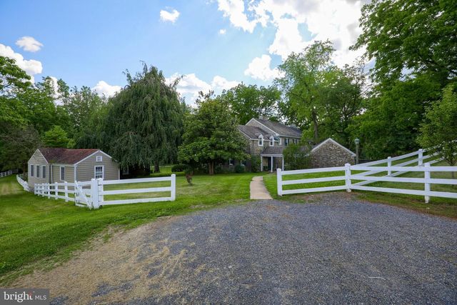 140 EVANS HILL RD, Reading, PA 19608
