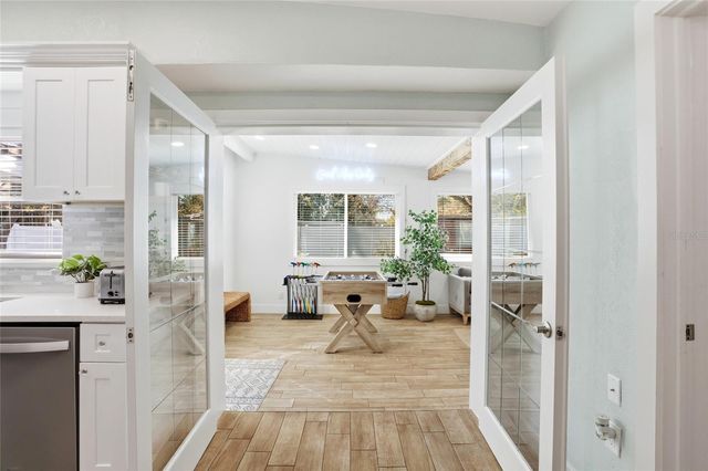 1120 NELA AVENUE, Orlando, FL 32809