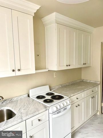 2806 NAYLOR RD SE #125, Washington, DC 20020