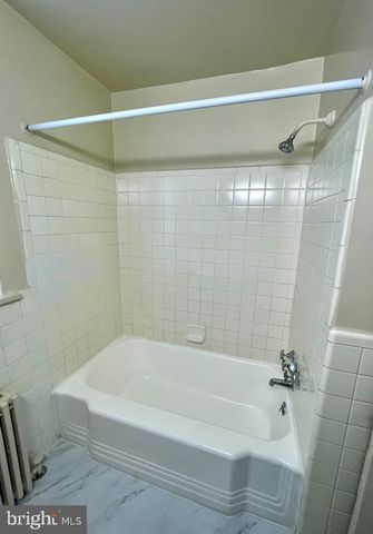 2806 NAYLOR RD SE #125, Washington, DC 20020