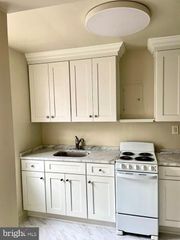 2806 NAYLOR RD SE #125, Washington, DC 20020